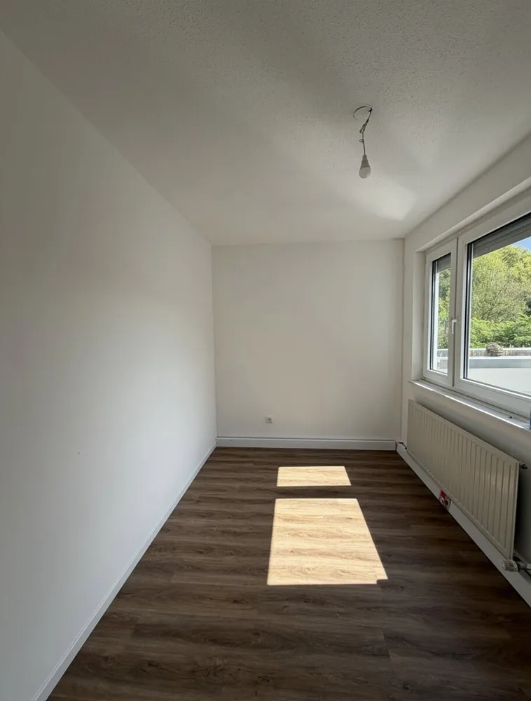 3 Zimmer Wohnung mit 96 m² in Leverkusen – Bild 7