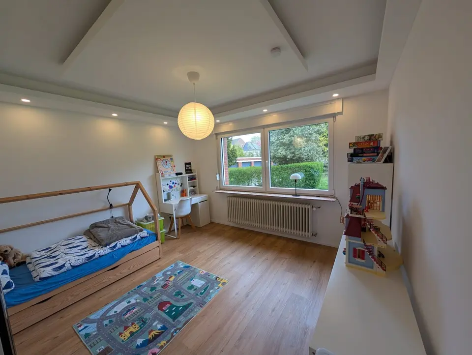 6 Zimmer Haus mit 280 m² in Emden – Bild 10