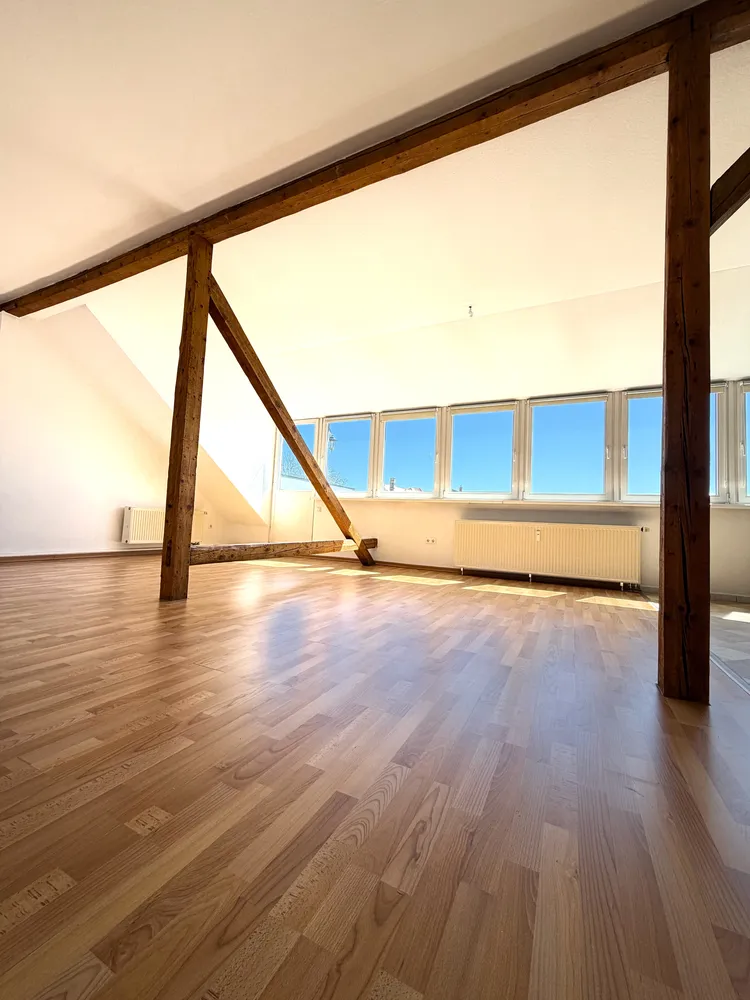 2 Zimmer Wohnung mit 82 m² in Leipzig – Bild 1