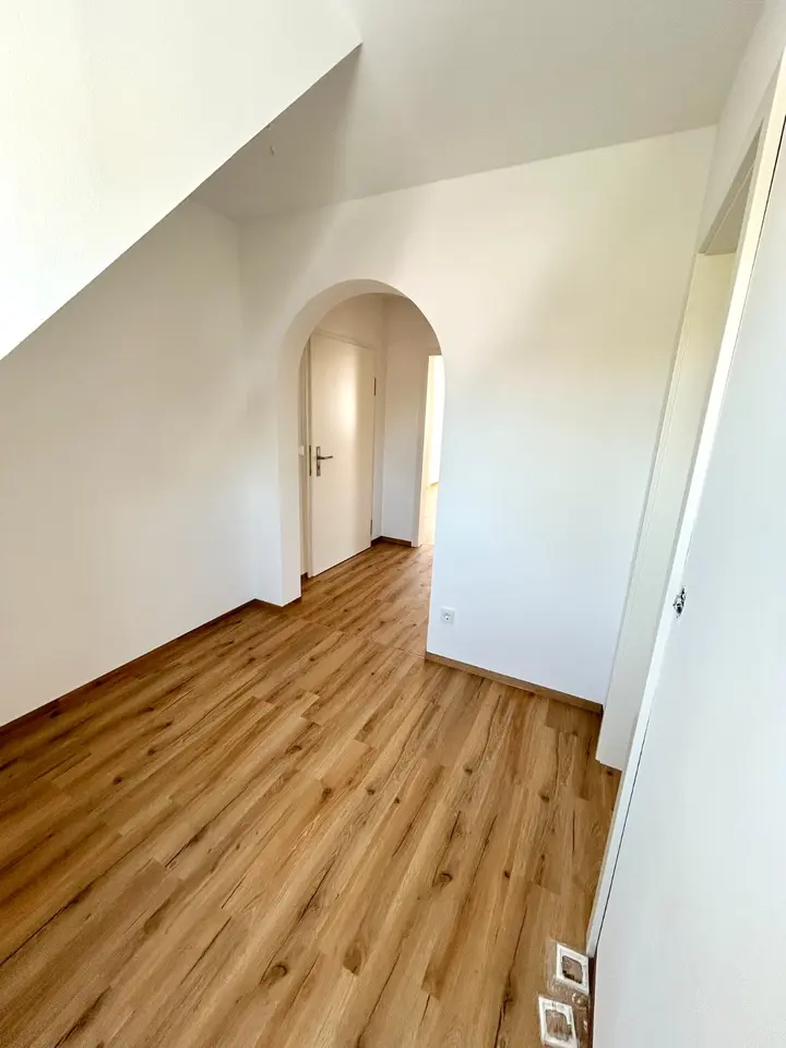 4 Zimmer Wohnung mit 99 m² in Fürth – Bild 8