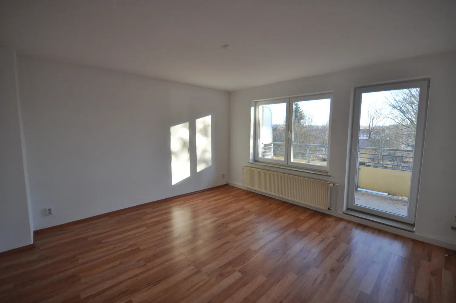 4 Zimmer Wohnung mit 105 m² in Chemnitz – Bild 1