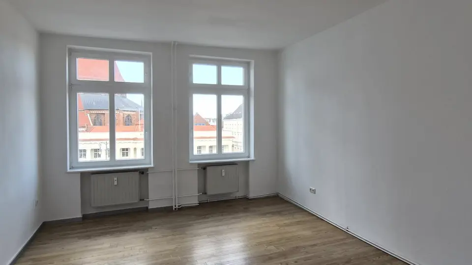 2 Zimmer Wohnung mit 59 m² in Schwerin – Bild 1