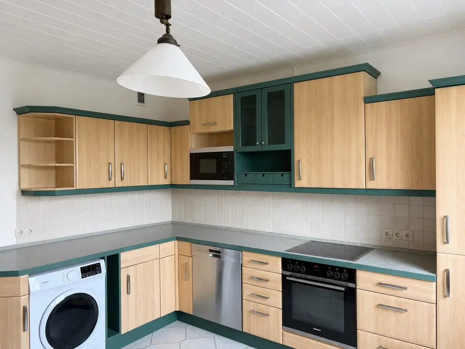 4 Zimmer Wohnung mit 75 m² in Greifswald – Bild 2
