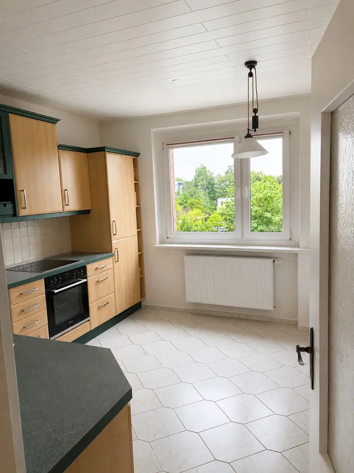 4 Zimmer Wohnung mit 75 m² in Greifswald – Bild 3