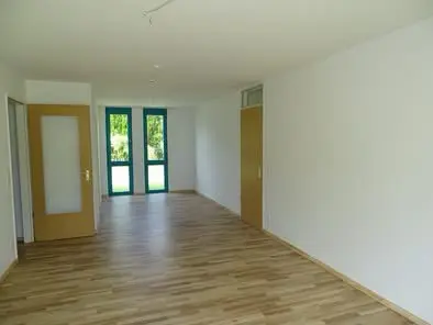 3 Zimmer Wohnung mit 84 m² in Stralsund – Bild 2