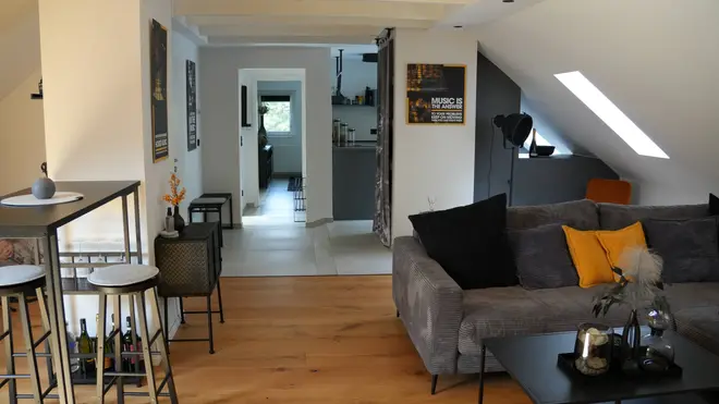 2 Zimmer Wohnung mit 65 m² in Wuppertal – Bild 2