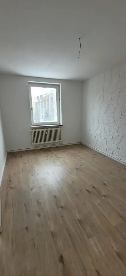 4 Zimmer Wohnung mit 68 m² in Bremerhaven – Bild 2