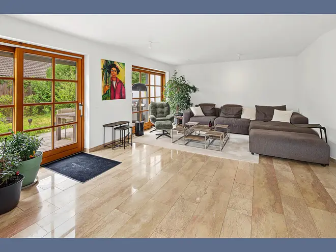 4 Zimmer Haus mit 160 m² in München – Bild 1