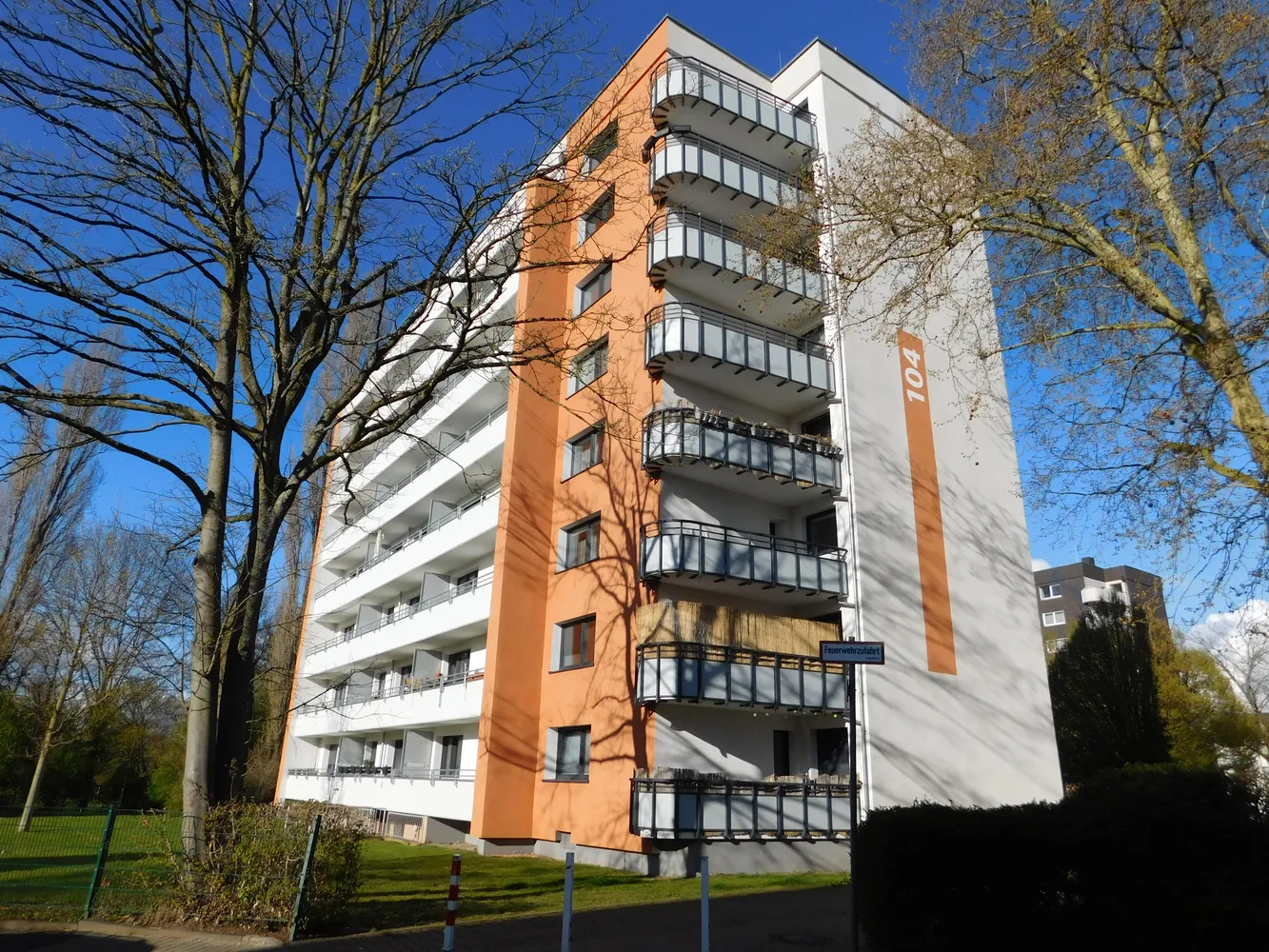 2 Zimmer Wohnung mit 70 m² in Krefeld – Bild 1