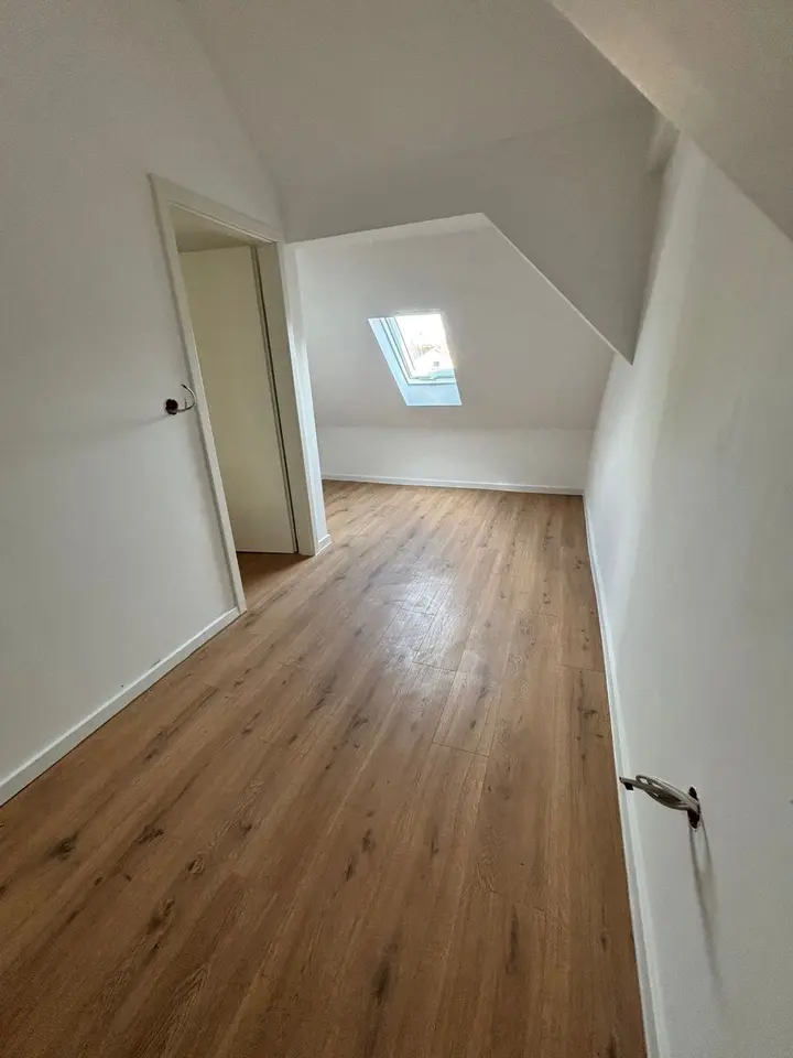 5 Zimmer Haus mit 140 m² in Hanau – Bild 2