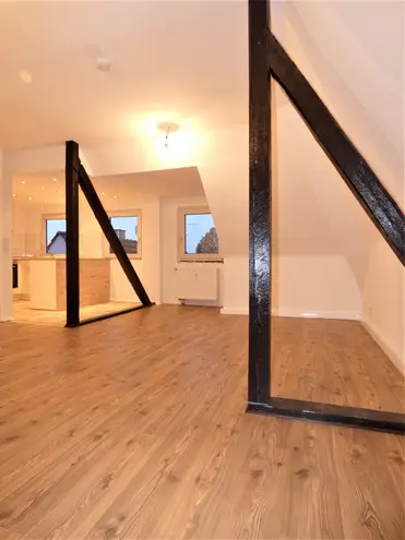 3 Zimmer Wohnung mit 65 m² in Solingen – Bild 2