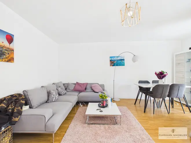 2 Zimmer Wohnung mit 64 m² in Saarbrücken – Bild 1