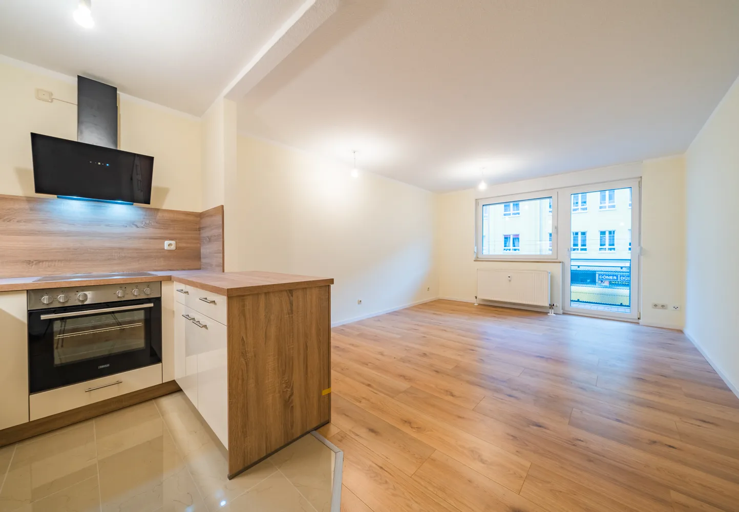2 Zimmer Wohnung mit 60 m² in Dresden – Bild 1