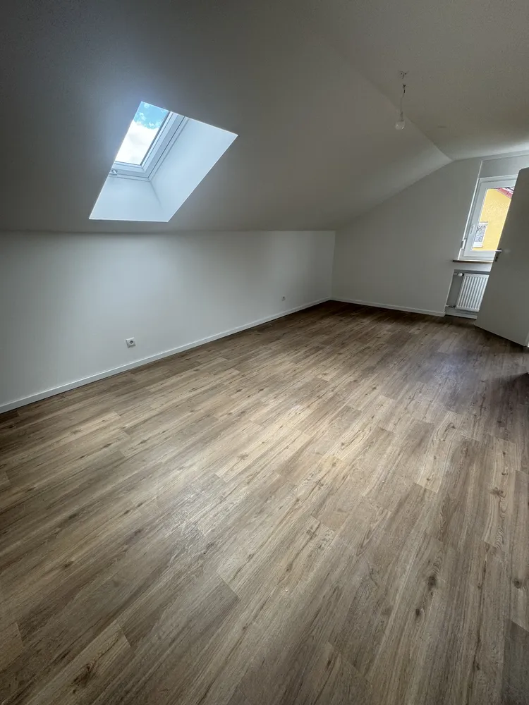 3 Zimmer Wohnung mit 80 m² in Würzburg – Bild 4