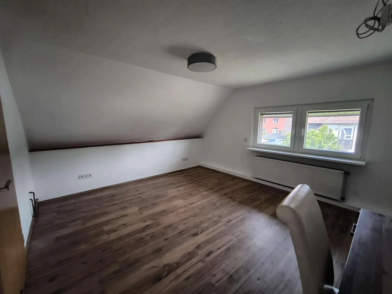 4 Zimmer Wohnung mit 120 m² in Garbsen – Bild 3