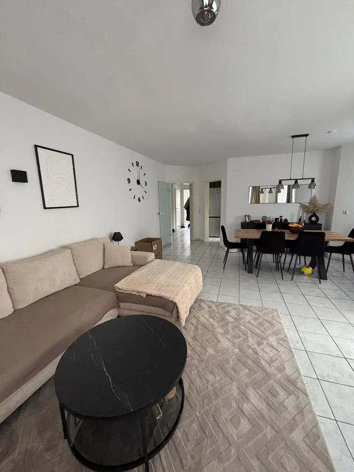 2 Zimmer Wohnung mit 74 m² in Rodgau – Bild 3