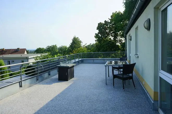 3 Zimmer Wohnung mit 100 m² in Berlin – Bild 3