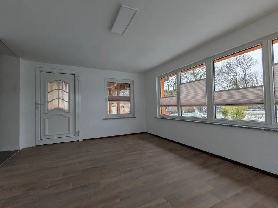 3 Zimmer Haus mit 110 m² in Neubrandenburg – Bild 1