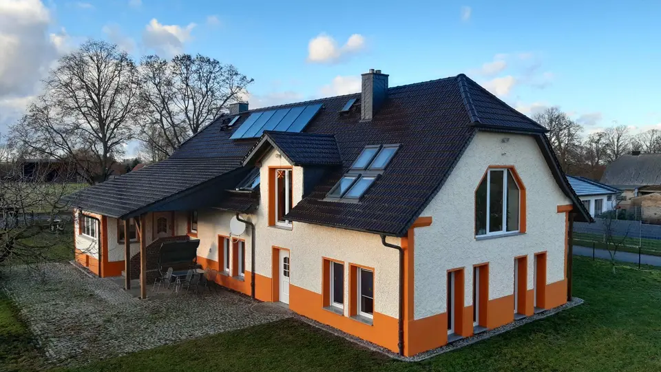 3 Zimmer Haus mit 110 m² in Neubrandenburg – Bild 3