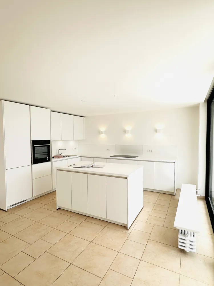 4 Zimmer Wohnung mit 165 m² in Tübingen – Bild 7