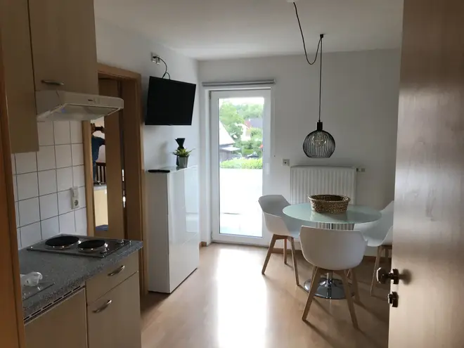 2 Zimmer Wohnung mit 32 m² in Freiburg im Breisgau – Bild 1