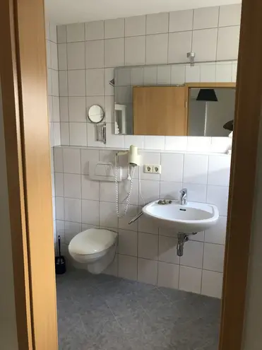 2 Zimmer Wohnung mit 32 m² in Freiburg im Breisgau – Bild 8