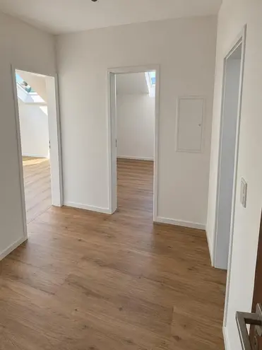 2 Zimmer Wohnung mit 61 m² in Neuss – Bild 2