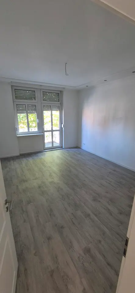 8 Zimmer Wohnung mit 110 m² in Rodgau – Bild 7