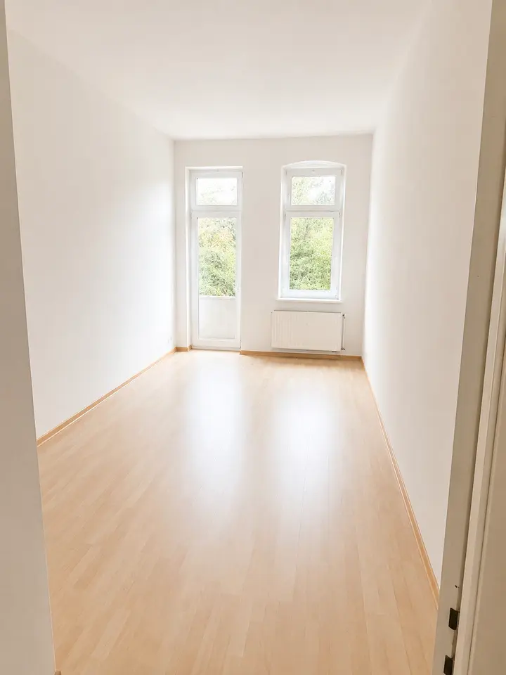 4 Zimmer Wohnung mit 130 m² in Dessau-Roßlau – Bild 2