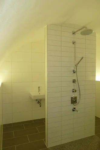 3 Zimmer Wohnung mit 77 m² in Stuttgart – Bild 5