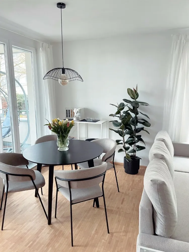 2 Zimmer Wohnung mit 47 m² in Regensburg – Bild 1