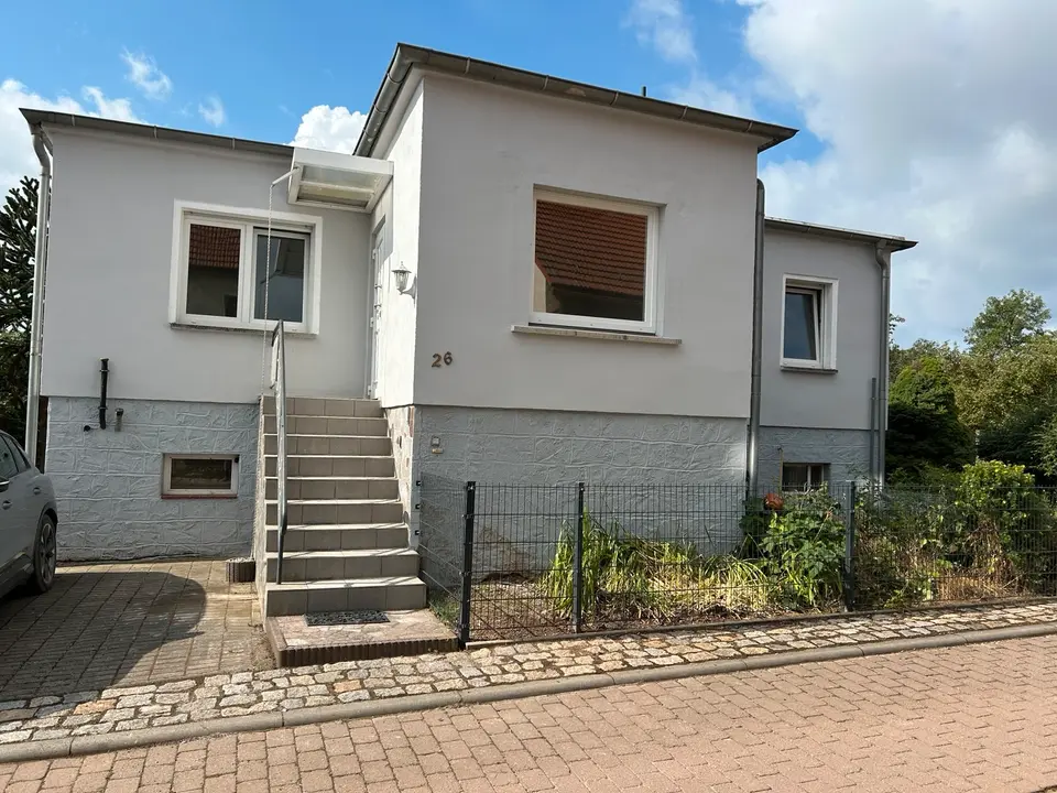 3 Zimmer Haus mit 93 m² in Aschersleben – Bild 1