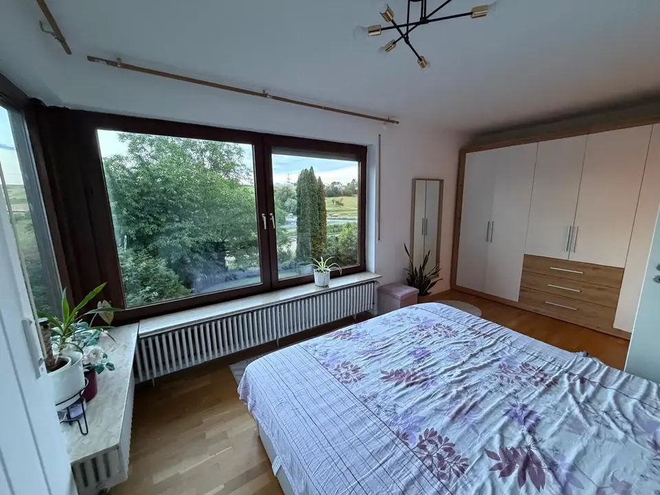 5 Zimmer Wohnung mit 134 m² in Backnang – Bild 2