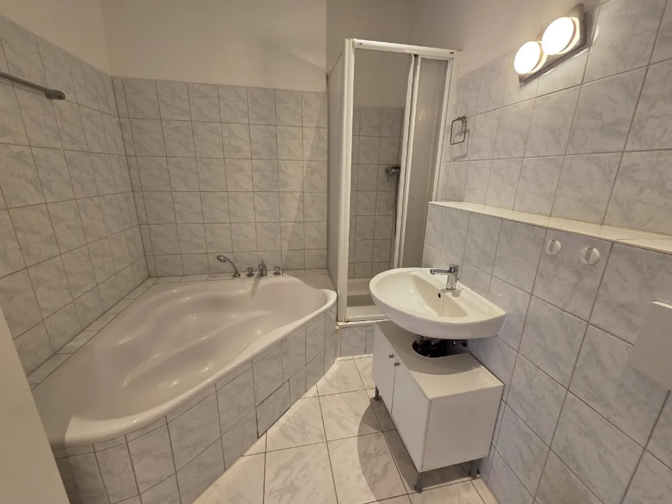 2 Zimmer Wohnung mit 64 m² in Berlin – Bild 4