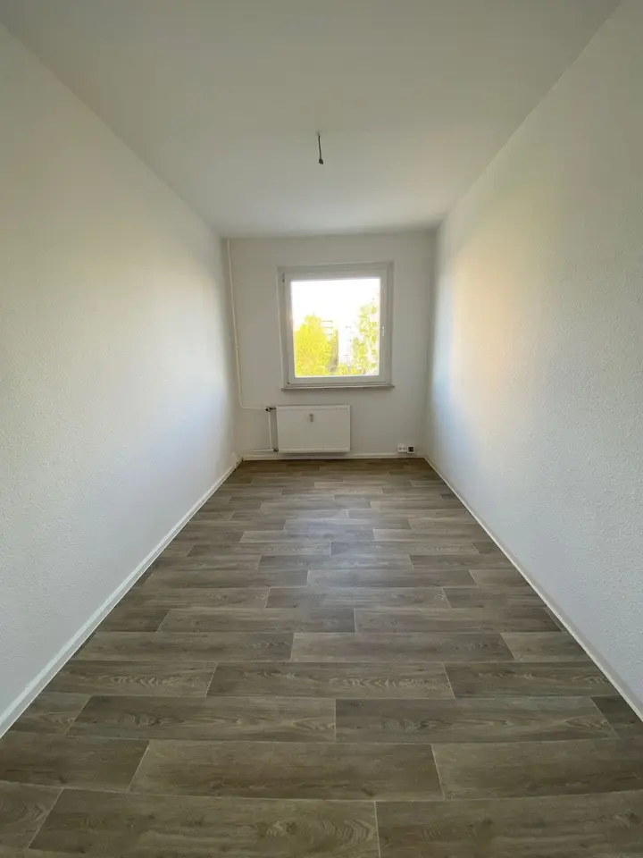 5 Zimmer Wohnung mit 103 m² in Gera – Bild 1