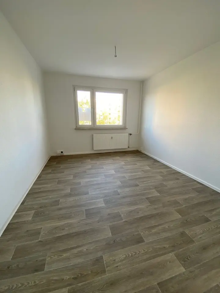 5 Zimmer Wohnung mit 103 m² in Gera – Bild 6