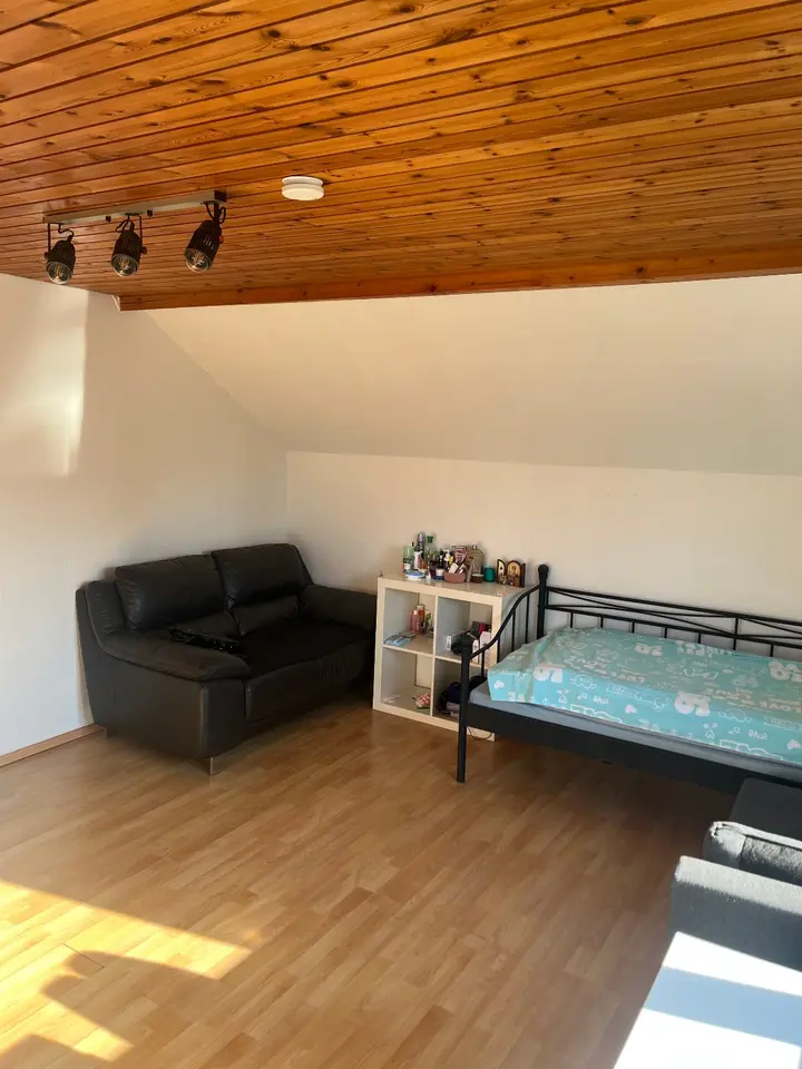 WG-Zimmer mit 19 m² in Reutlingen – Bild 1