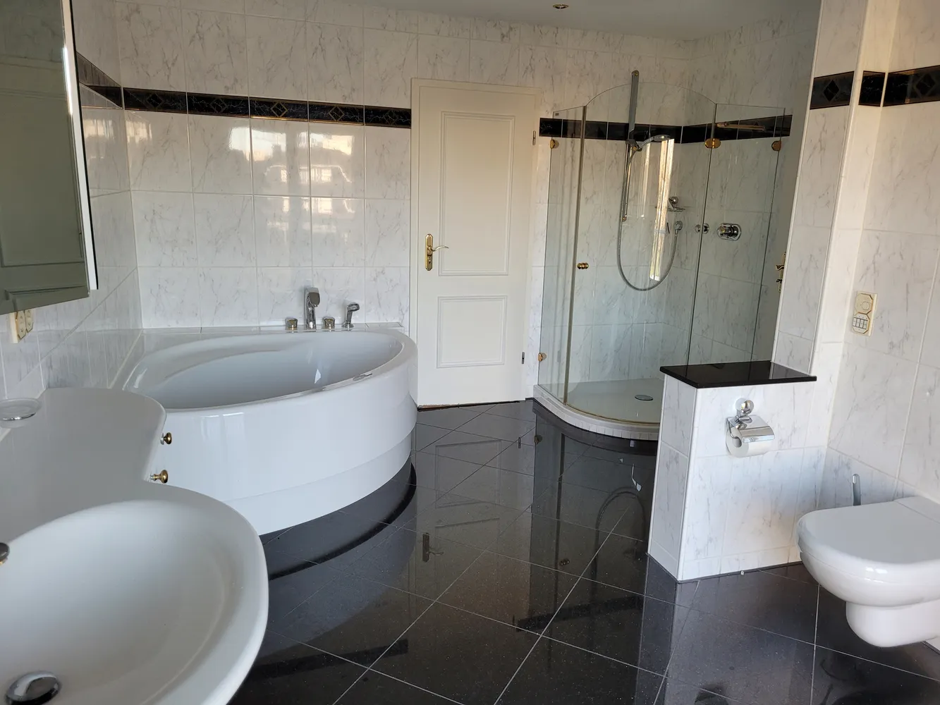 5 Zimmer Wohnung mit 208 m² in Darmstadt – Bild 11
