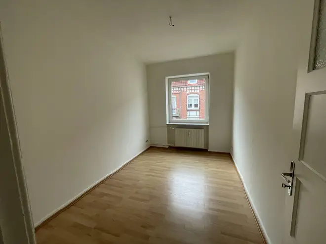 3 Zimmer Wohnung mit 93 m² in Kiel – Bild 2