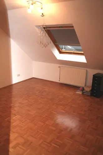 2 Zimmer Wohnung mit 82 m² in Bochum – Bild 12