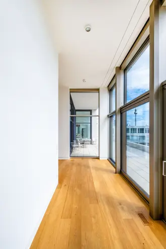 5 Zimmer Wohnung mit 330 m² in Berlin – Bild 4