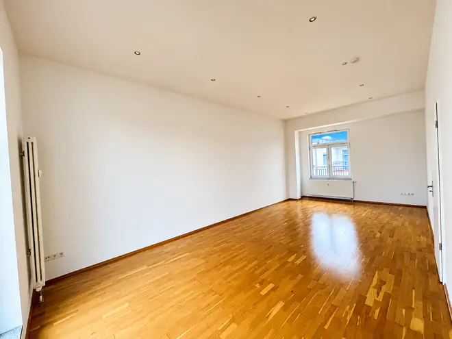 3 Zimmer Wohnung mit 105 m² in Frankfurt am Main – Bild 3