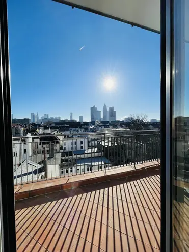 3 Zimmer Wohnung mit 105 m² in Frankfurt am Main – Bild 6