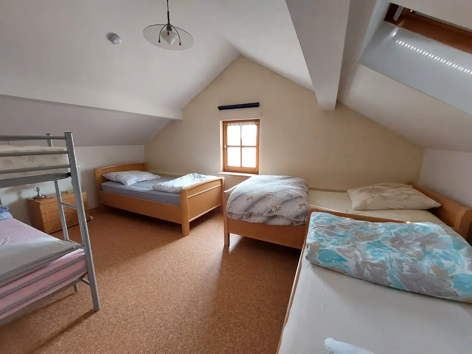 6 Zimmer Wohnung mit 120 m² in Ingolstadt – Bild 8