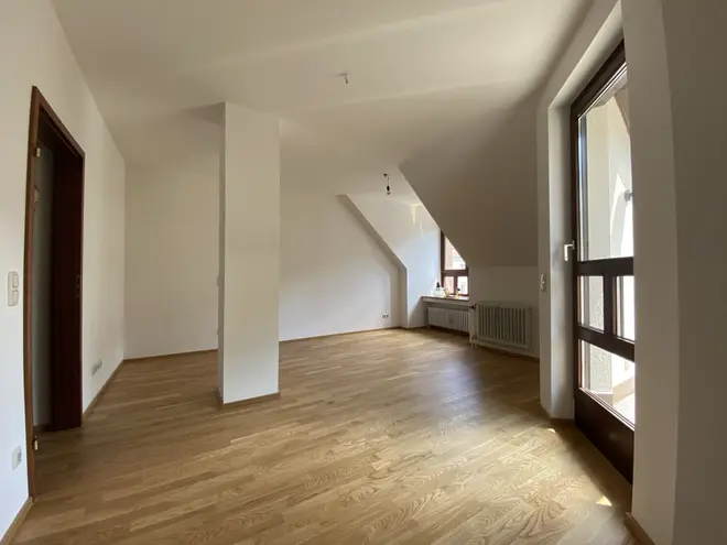 1 Zimmer Wohnung mit 40 m² in Augsburg – Bild 2