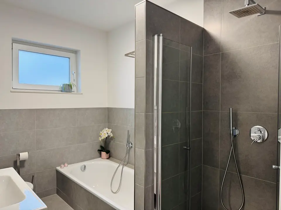 2 Zimmer Wohnung mit 77 m² in Worms – Bild 7