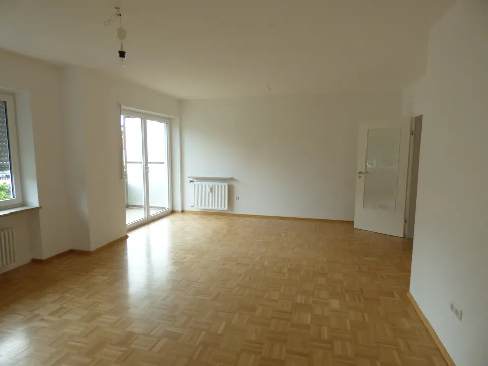 3 Zimmer Wohnung mit 90 m² in Freising – Bild 2