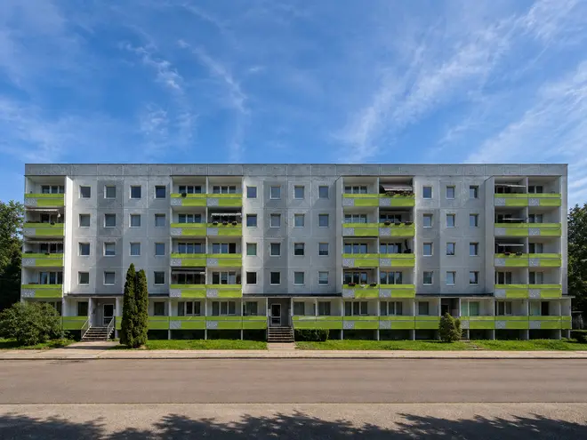 4 Zimmer Wohnung mit 72 m² in Halle (Saale) – Bild 1