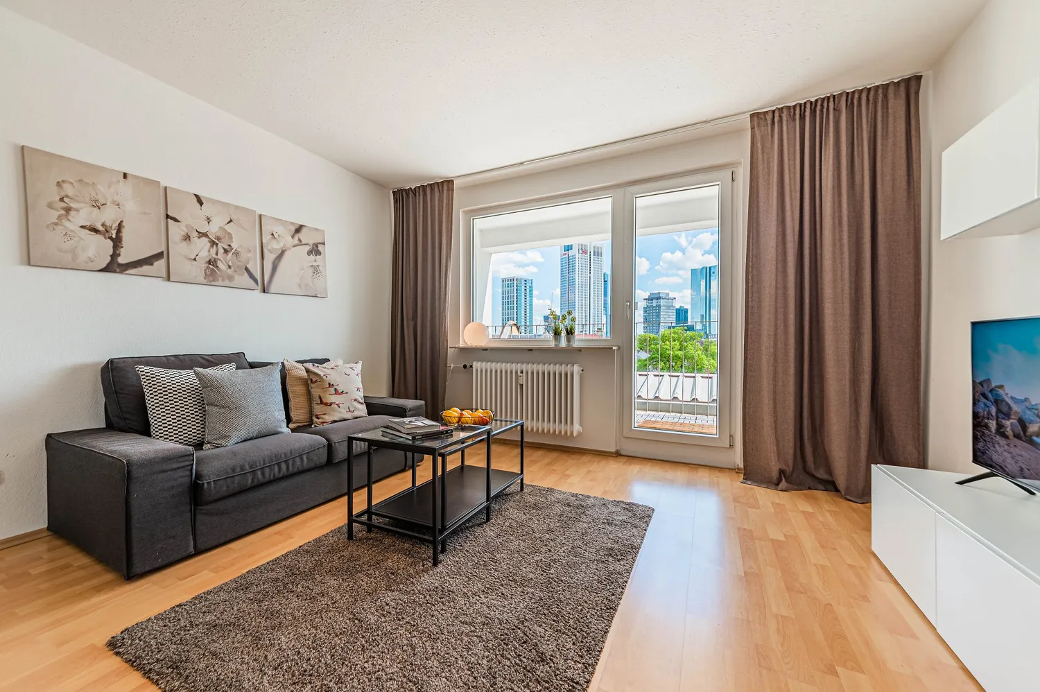 2 Zimmer Wohnung mit 45 m² in Frankfurt am Main – Bild 1