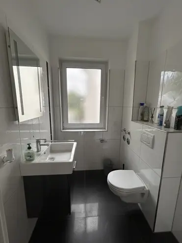 4 Zimmer Wohnung mit 131 m² in Wiesbaden – Bild 5
